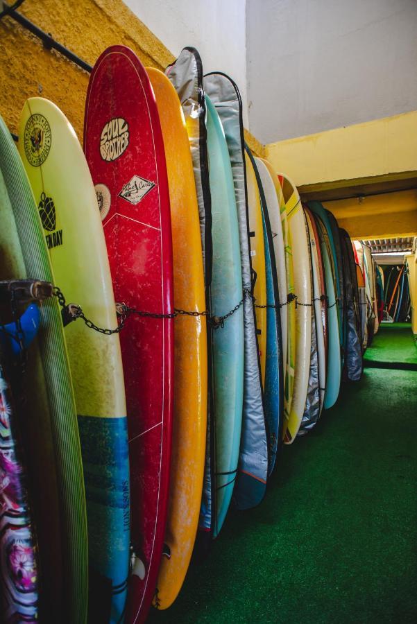 Hostal Longboard Paradise Suítes *